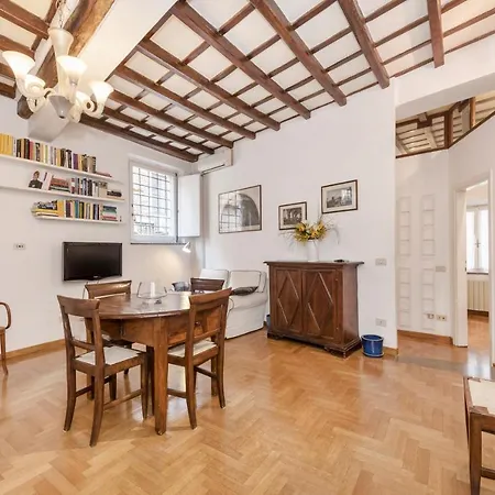 Apartment Campo De' Fiori